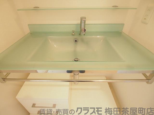 22/30 洗面