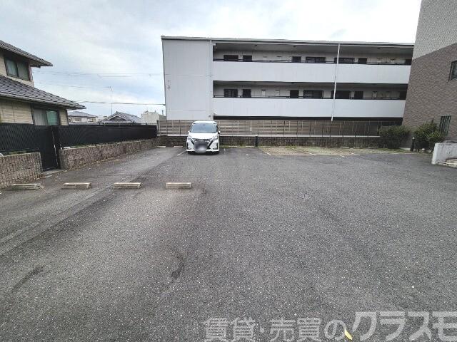 3/10 駐車場
