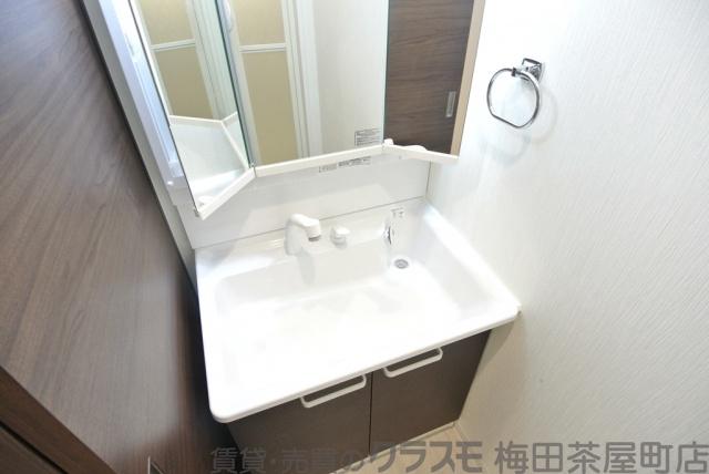 16/30 洗面