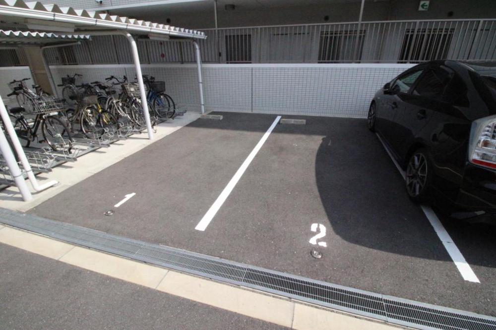 4/5 駐車場