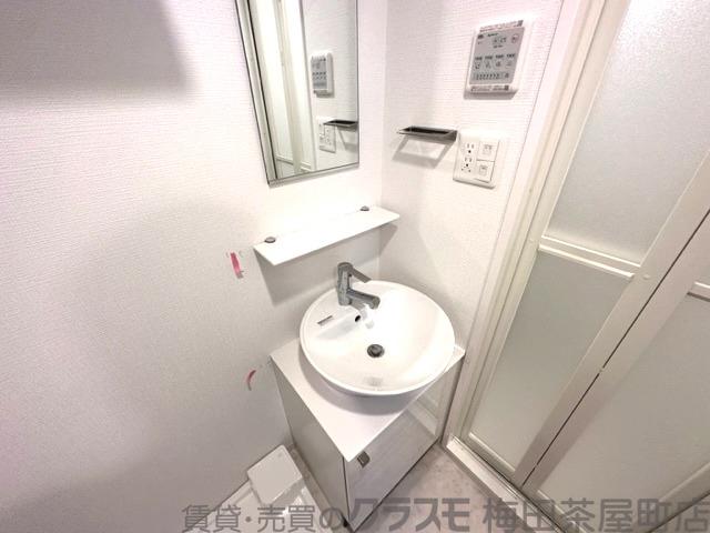 23/30 洗面
