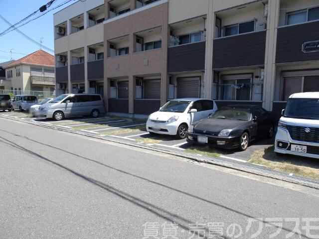 19/30 駐車場