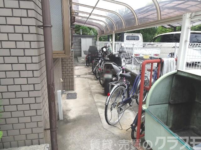 19/24 エントランス