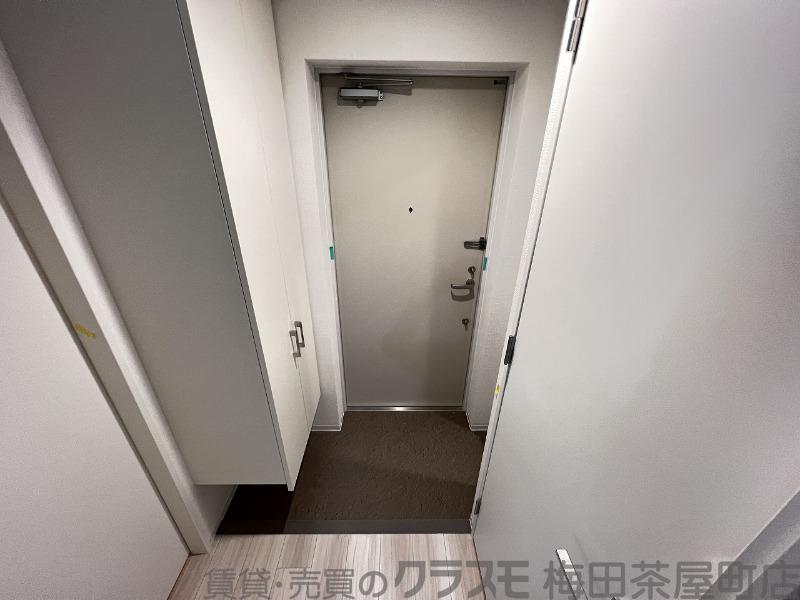 14/30 玄関