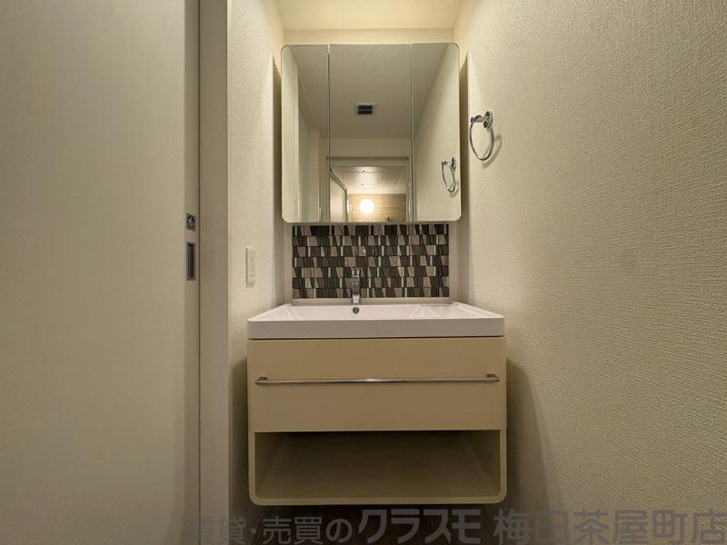 20/30 洗面