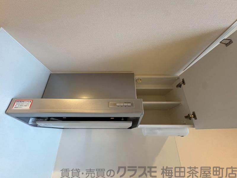 18/30 室内