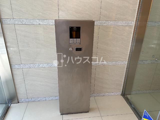 15/25 エントランス