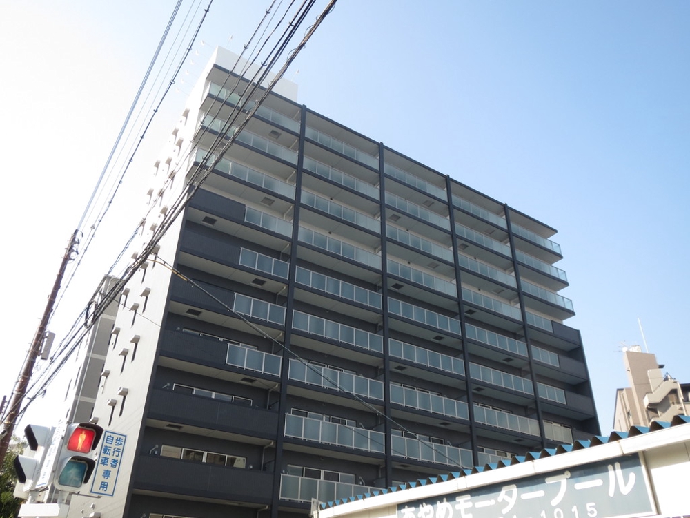 2/30 外観