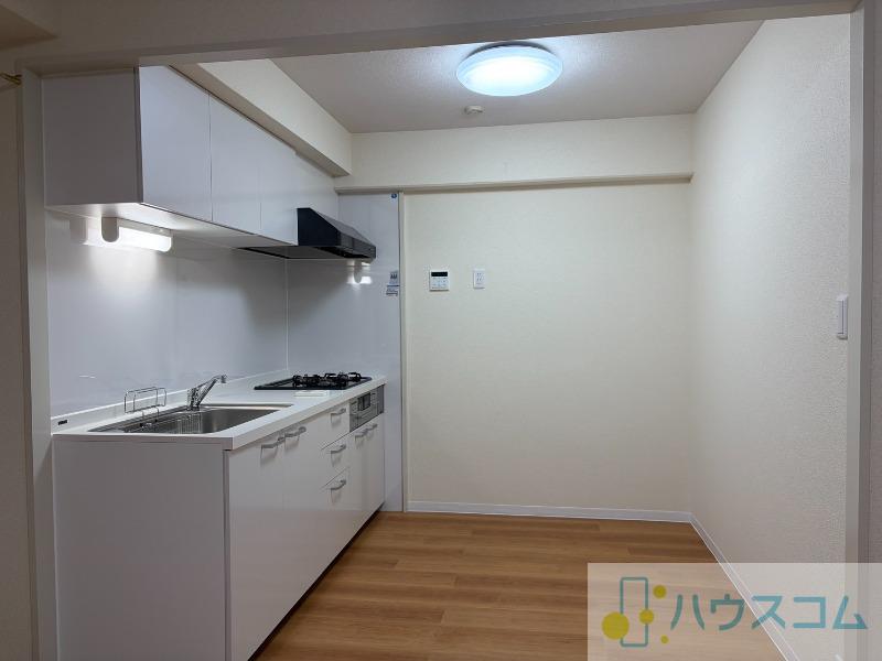 14/28 キッチン