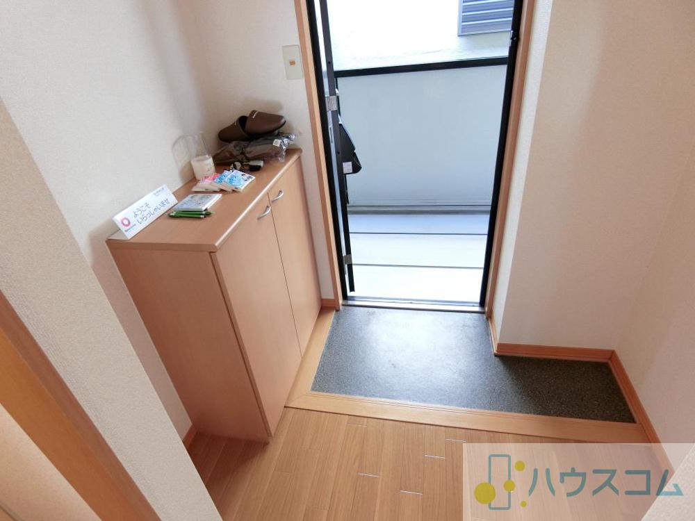 13/29 玄関