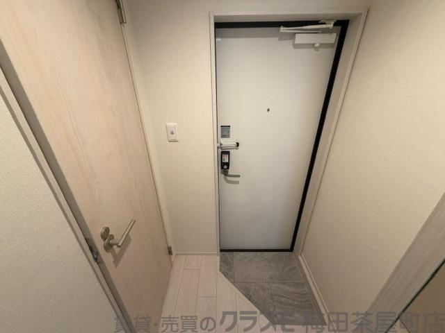 17/30 玄関