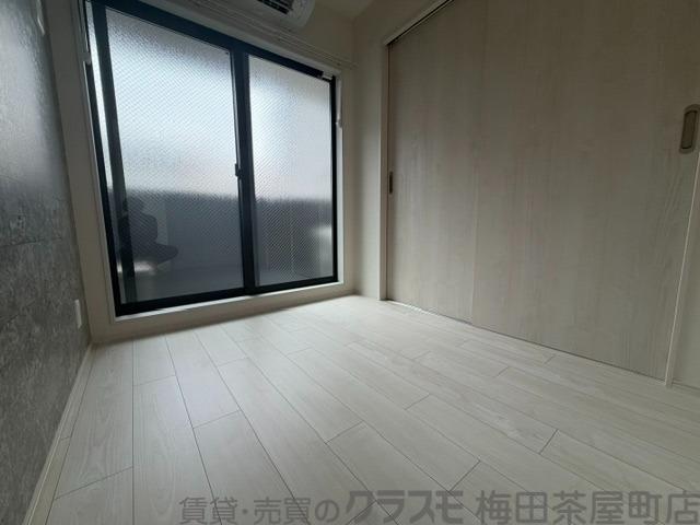 14/30 寝室