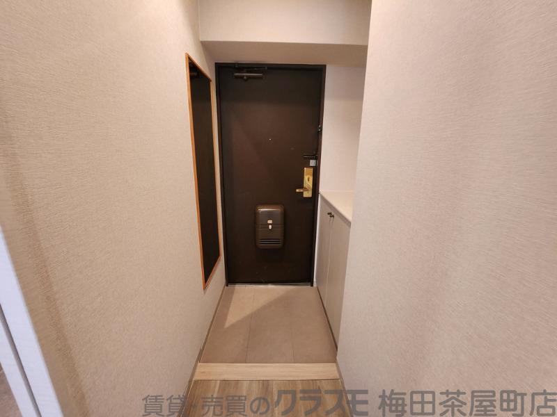 18/30 玄関