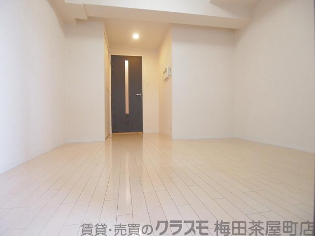15/30 寝室