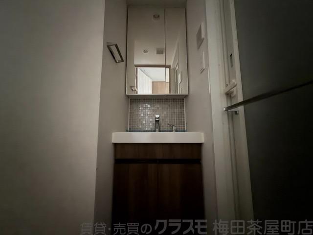 20/30 洗面
