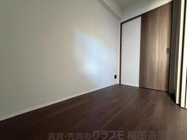 13/30 寝室