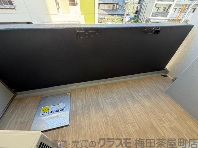 22/30 バルコニー