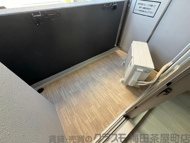 21/30 バルコニー