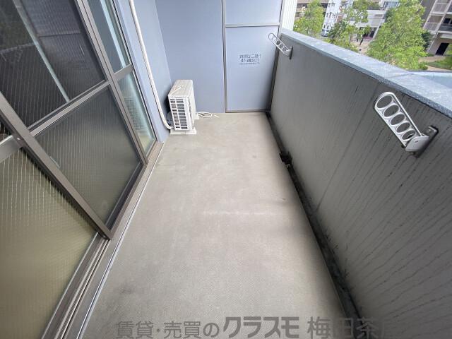 21/30 バルコニー