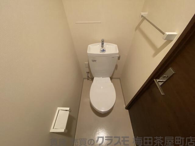 18/30 トイレ