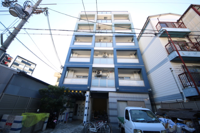 2/30 外観