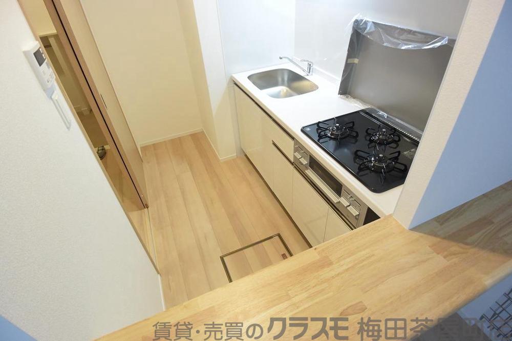 21/30 キッチン