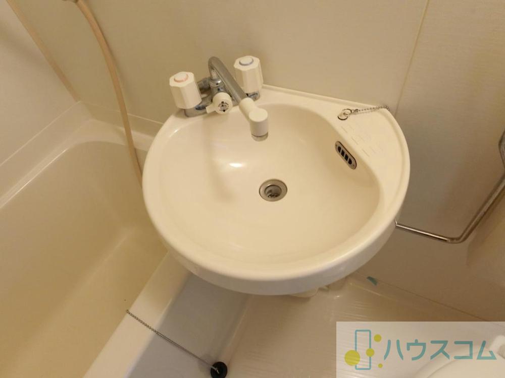 16/30 洗面