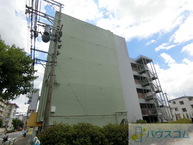 2/30 外観