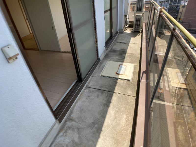19/30 バルコニー
