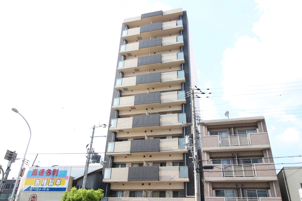 2/30 外観
