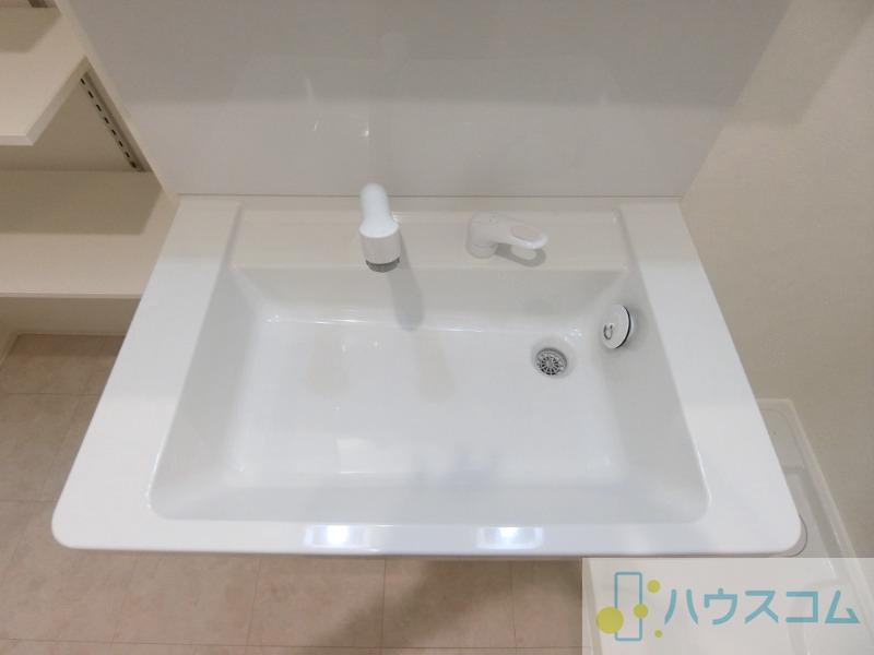 18/30 洗面