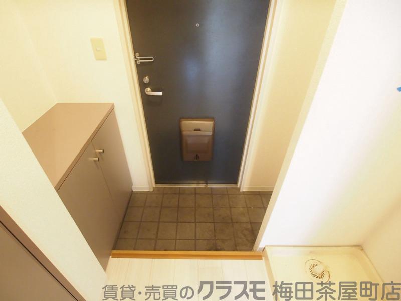 17/30 玄関