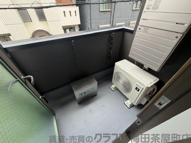 25/30 バルコニー