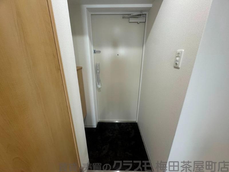 14/30 玄関