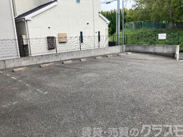 2/7 駐車場