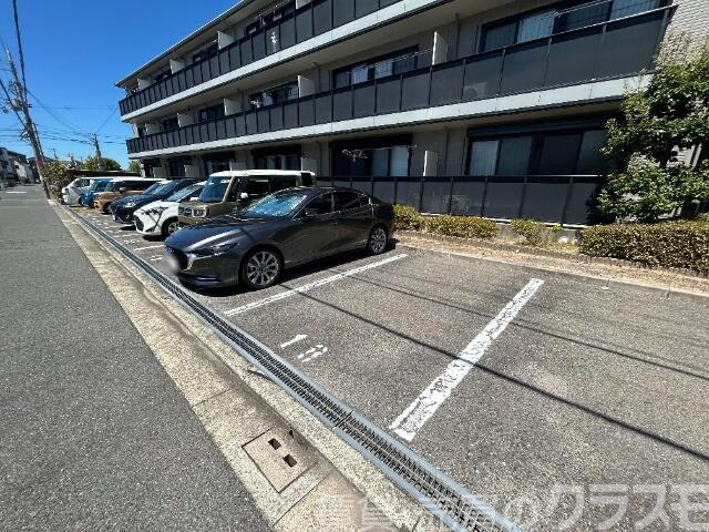 21/30 駐車場