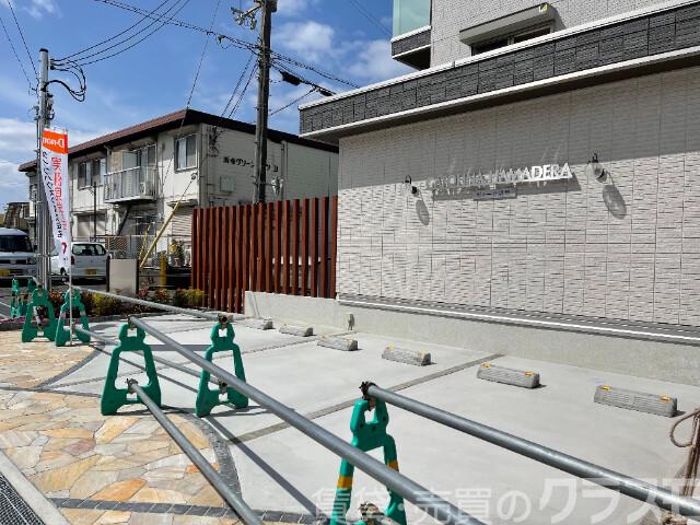 23/30 駐車場