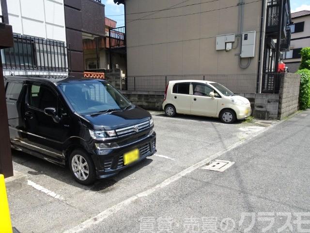21/30 駐車場