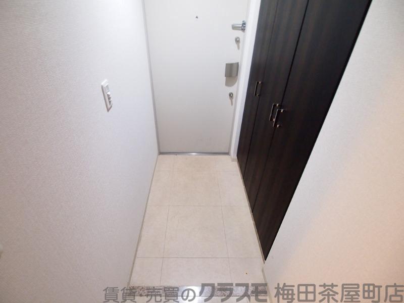 18/30 玄関