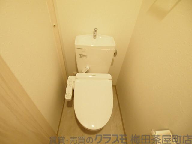 23/30 トイレ