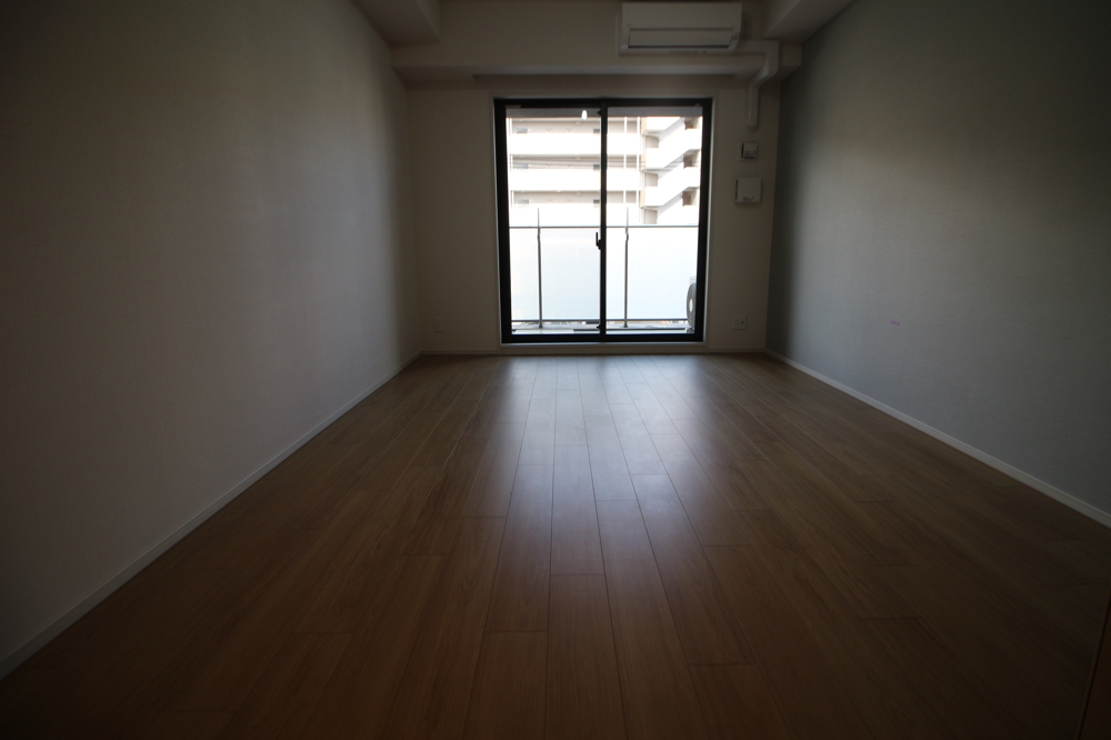 14/30 室内