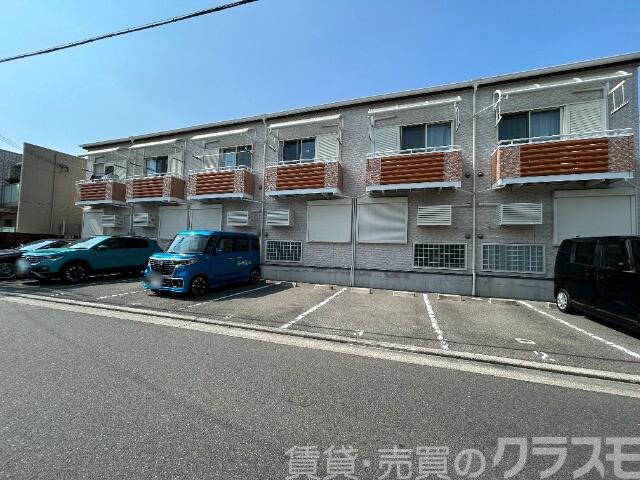 20/29 駐車場