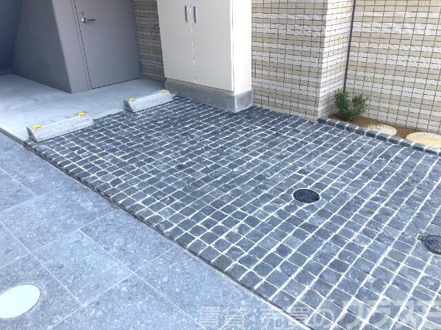 2/7 駐車場