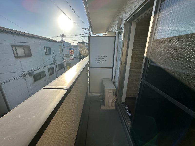 19/30 バルコニー