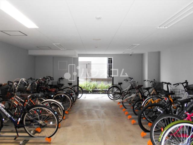 17/22 駐車場