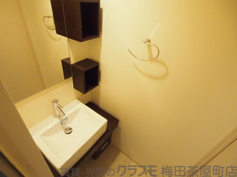 14/30 室内