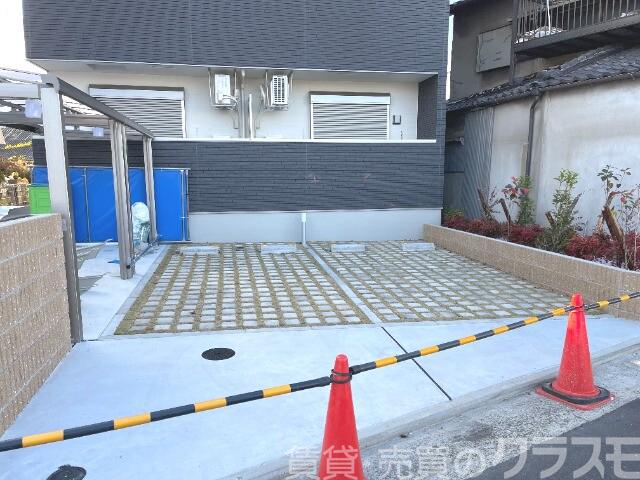 20/30 駐車場
