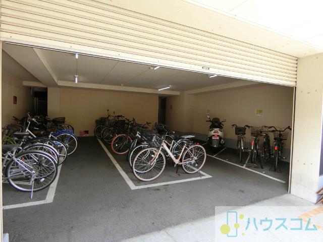 3/5 駐車場