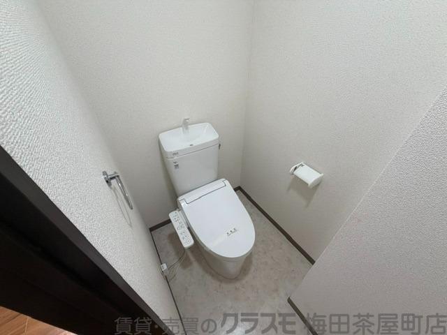 18/30 トイレ