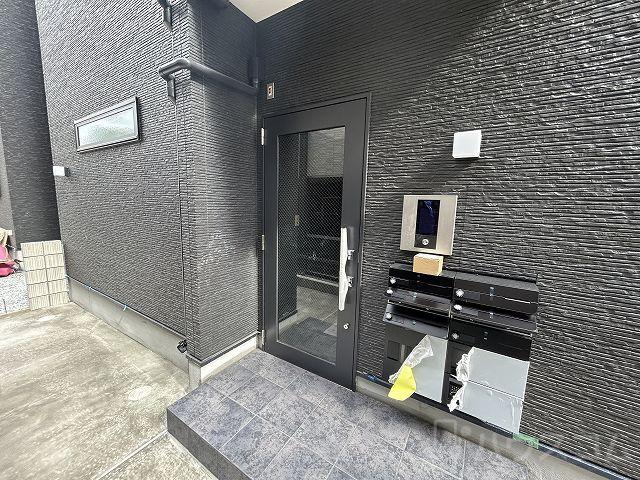 29/30 エントランス